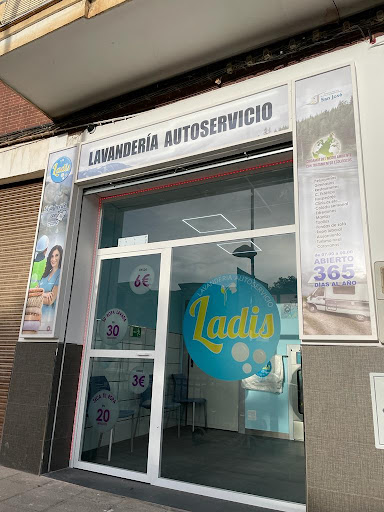 Lavandería Autoservicio Ladis 2 - Thumbnail