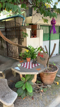 Bird's Nest Cafe by null