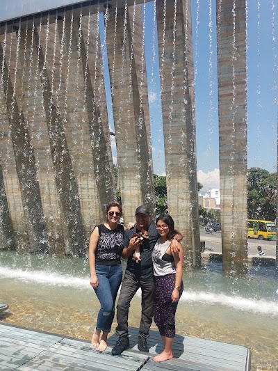 Photos of Parqueadero Parque de Los Pies Descalzos