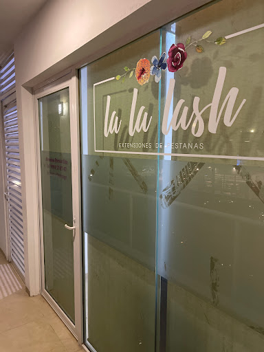 La La Lash - Thumbnail