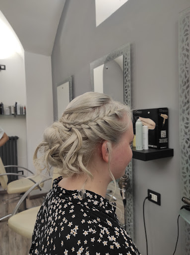 Chiara Acconciature - Thumbnail