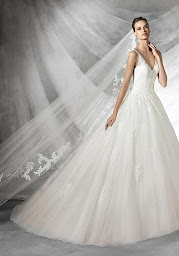 Photo n°4 de HEXAGONE PARIS CHIC à Sartrouville (Boutique de mariage)