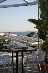 Photo n°32 de Sky Cap d'Antibes Restaurant & Club à Antibes (Club)