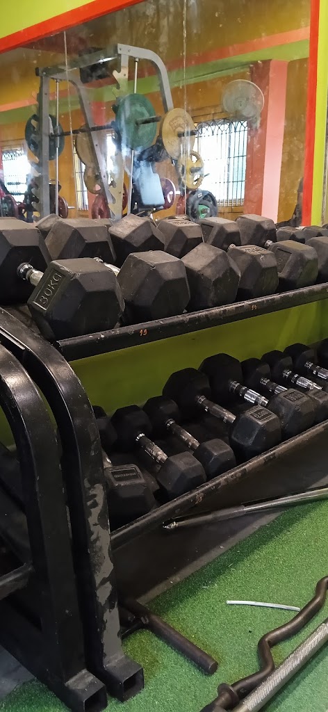 J2 Fitness Studio A C