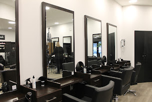 Photo n°4 de Bruno Flaujac Coiffure Cugnaux à Cugnaux (Salon de coiffure)