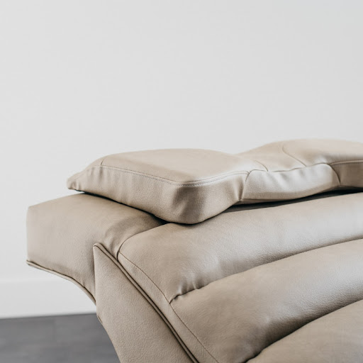 Plush + Oak - Visual