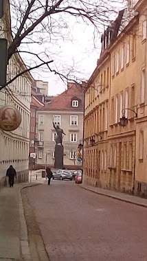 Zakład stomatologii dziecięcej, zachowawczej i chorób błony śluzowej Centrum Leczenia Obrażeń Szpitala Klinicznego Dzieciątka Jezus, Author: Aleksa B.