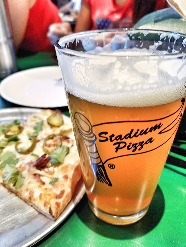 Stadium Pizza