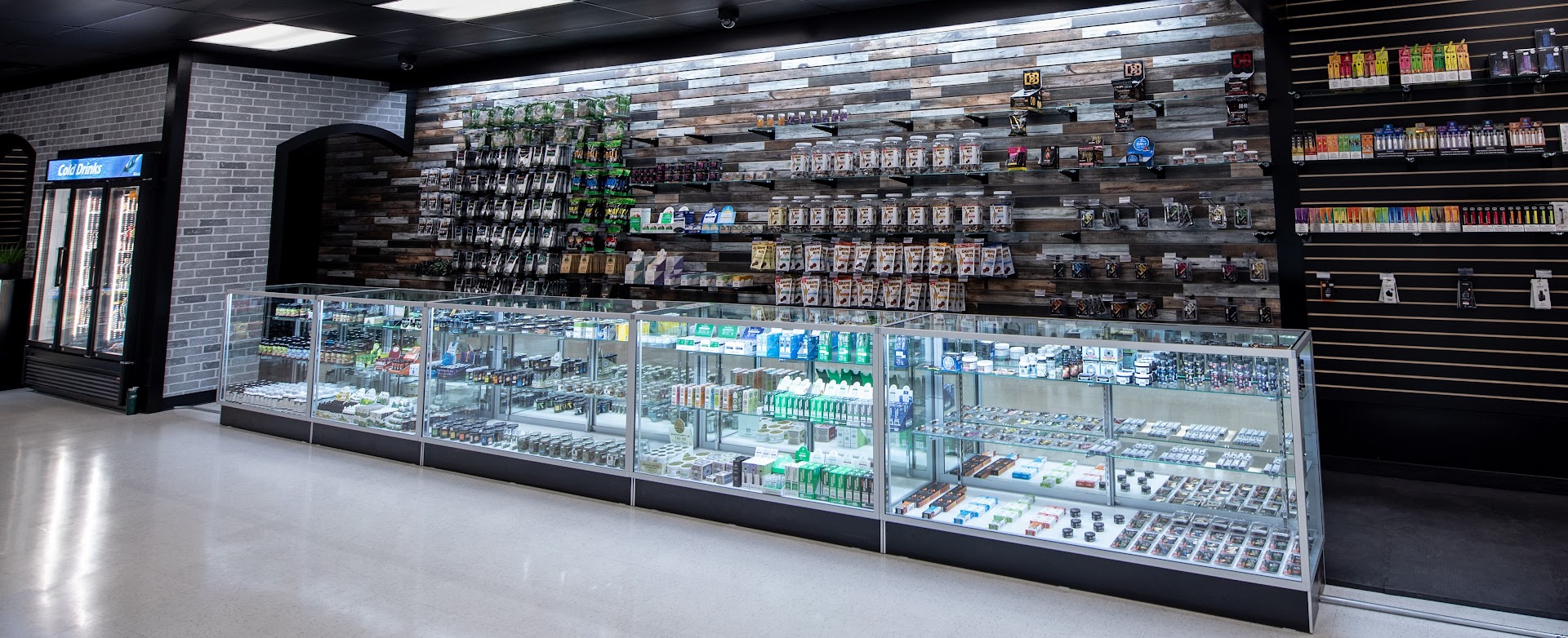 Habitz Glass & Goodies photo 3