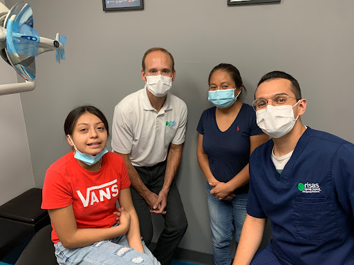Risas Dental and Braces - Arcadia