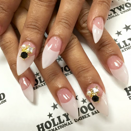 Hollywood International Unisex