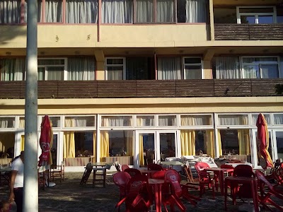 Photos of Familia Hotel