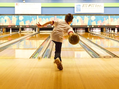 Harbor Lanes Bowling Center