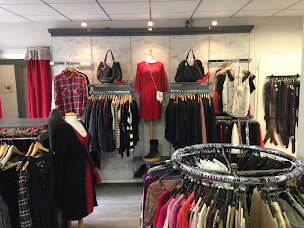 Photo n°23 de Rouge Libellule à Nancy (Magasin de vêtements)