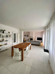 Photo n°11 de Hélène Louis Immobilier à Santes (Agence immobilière)