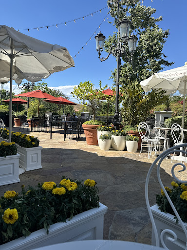 The Commons at Calabasas - Thumbnail