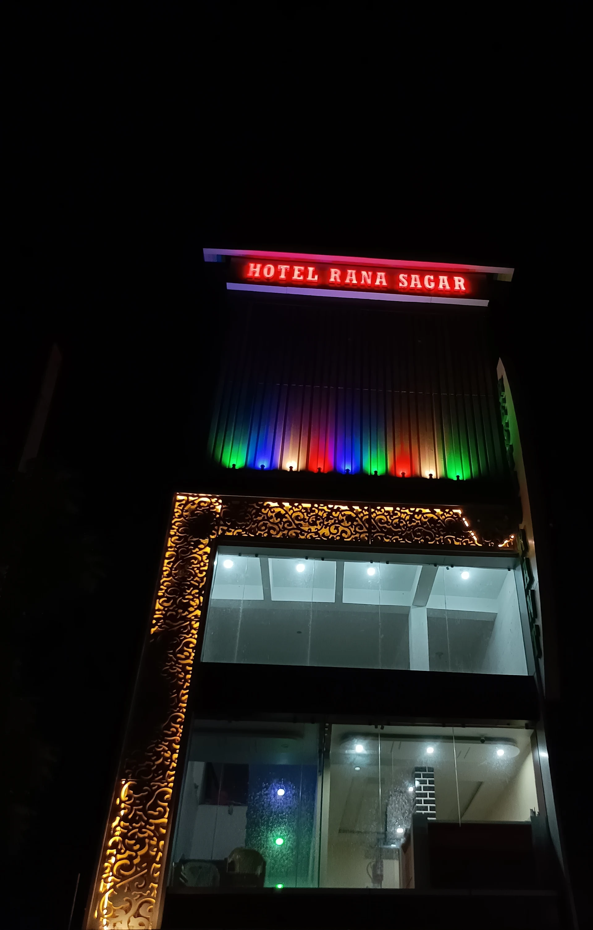 Hotel Rana Sagar
