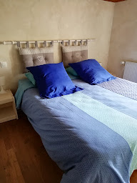 Photo n°2 de Gîte Truffes et Mésanges à Saint-Jory-las-Bloux (Lodge)