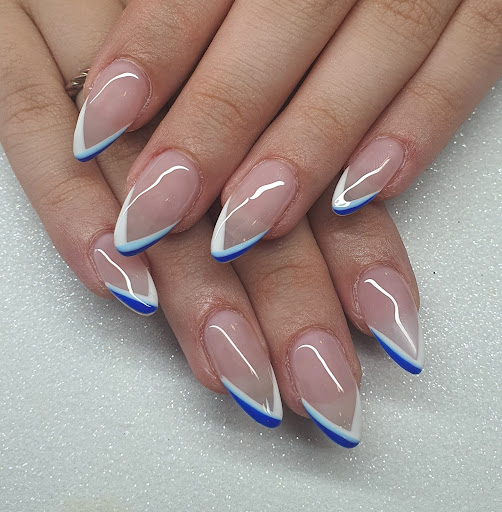 Rossy Nails - Thumbnail