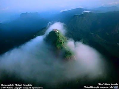 Photos of Foot Print Of Lord Buddha