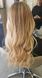 Photo n°23 de Nuance à Le Malesherbois (Salon de coiffure)