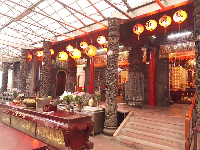 Bishanyan Kaizhang Shengwang Temple