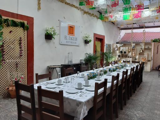 El Zaguan