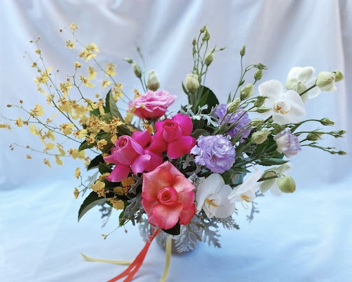 Trinity Beach Florist - Oceanic Style and Blooms - Thumbnail