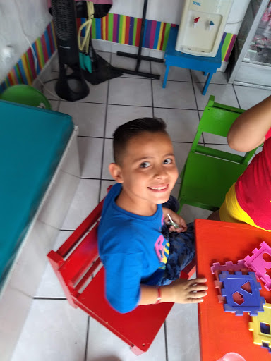 Estética Infantil Garabato - Thumbnail