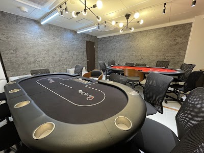 ポーカーレンタルルーム心斎橋・四ツ橋【2卓完備】