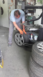 Photo n°14 de Carrosserie Thérond à Chabottes (Atelier de carrosserie automobile)