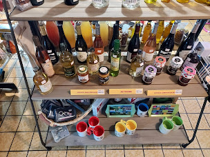 Photo n°4 de Bar de la halle à Mur-sur-Allier (Bar)