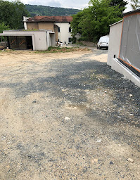 Photo n°4 de Enrobé Lyon à Caluire-et-Cuire (Entrepreneur spécialisé dans l'asphalte)