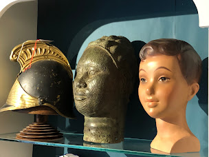 Photo n°15 de QUAI DE LA CHINE à Saint-Vaast-la-Hougue (Magasin d'antiquités)