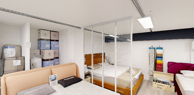From Beds to Kitchen - LH'Ameublitier Bormes Le Lavandou - Magasin