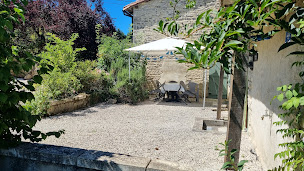Photo n°9 de Belle Vue à Saint-Coutant (Maison de vacances)