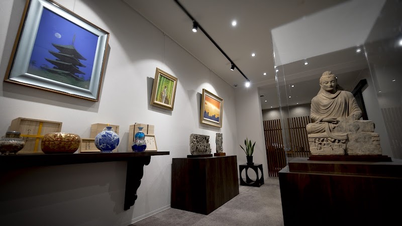 骨董品・美術品買取 緑和堂 京都本店