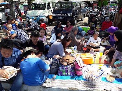 Photos of Teluk Penyu
