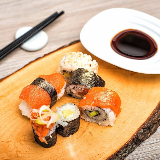 Photo of Sebshimi by Neighbour's Flavours