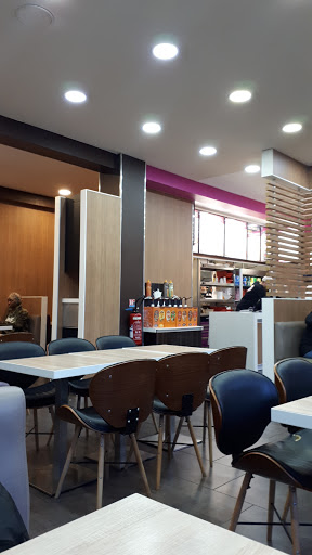 Photo 12 - Terminal Burger