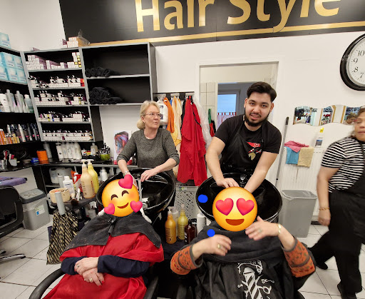 Salon Hairstyle - Thumbnail
