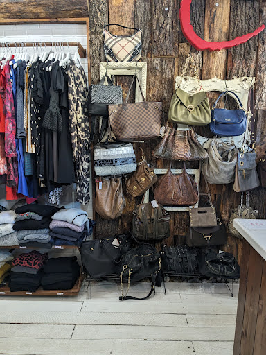 redE boutique - Visual