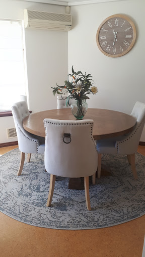 Julie Arnez Furniture - Thumbnail