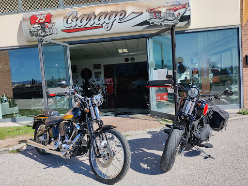 75 Garage - Visual