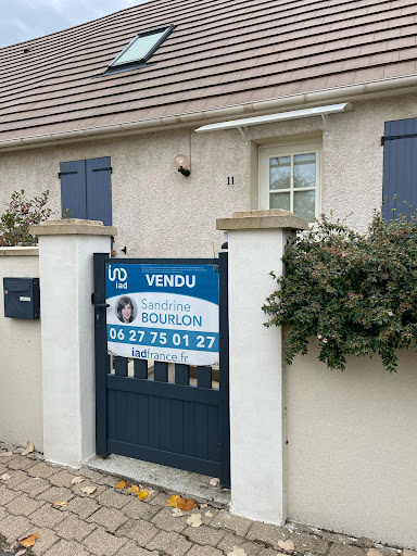 Sandrine Bourlon - iad immobilier Villers-Cotterêts (02600) - Thumbnail