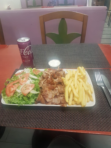 Photo 3 - FRATE Snack Kebab