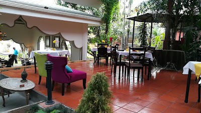 Photos of Taj Mahal - Escazu