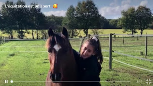 Photo n°2 de ECURIES DE ROQUEBERE à Condom (Centre équestre)