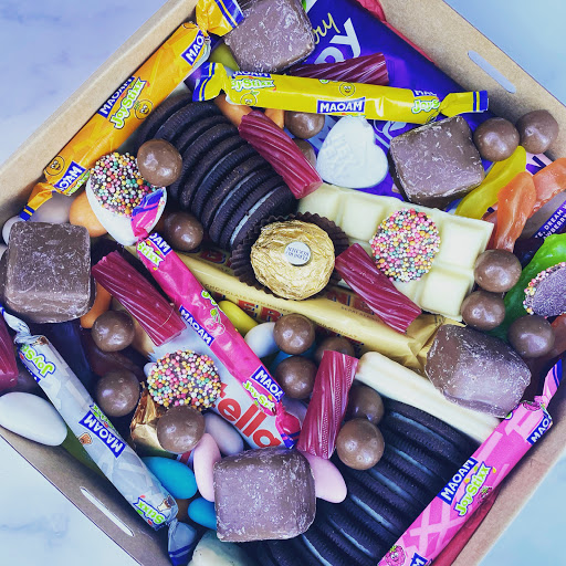 The Blondie Box - Thumbnail