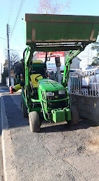 Photo n°1 de Entreprise BALLAN (S.A.R.L) à Montgivray (Vendeur de voitures d'occasion)